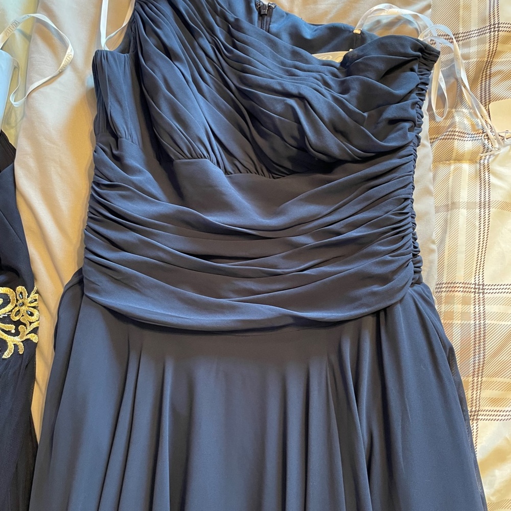 B2 NWT Dark Blue One Shoulder Bridesmaid Dress Size 14 - Picture 2 of 4